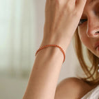 Pulseira Luxuosa de Contas Vermelhas Banhada a Ouro 18K