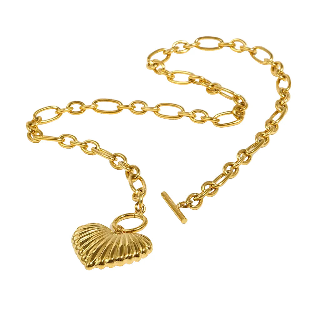 Colar em Aço Inoxidável com Pingente de Coração