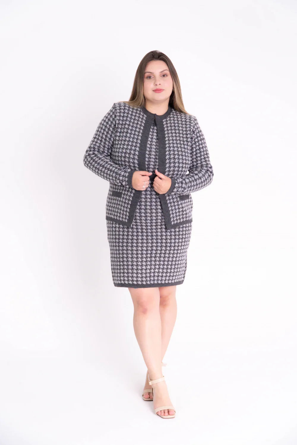 Conjunto de Tricot Feminino Pied-de-Poule com Casaco e Vestido