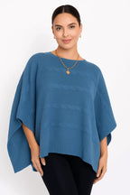 Poncho Quadrado com Trança Horizontal