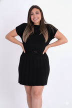 Conjunto Modal Colete e Saia Plissada