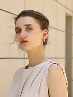 Brinco E.B.belle Gota de Óleo Azul Banhado a Ouro 18K