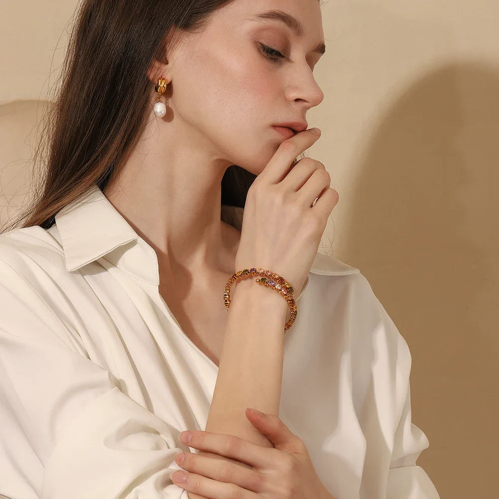 Pulseira Luxuosa de Zircão Multicolorido Banhada a Ouro