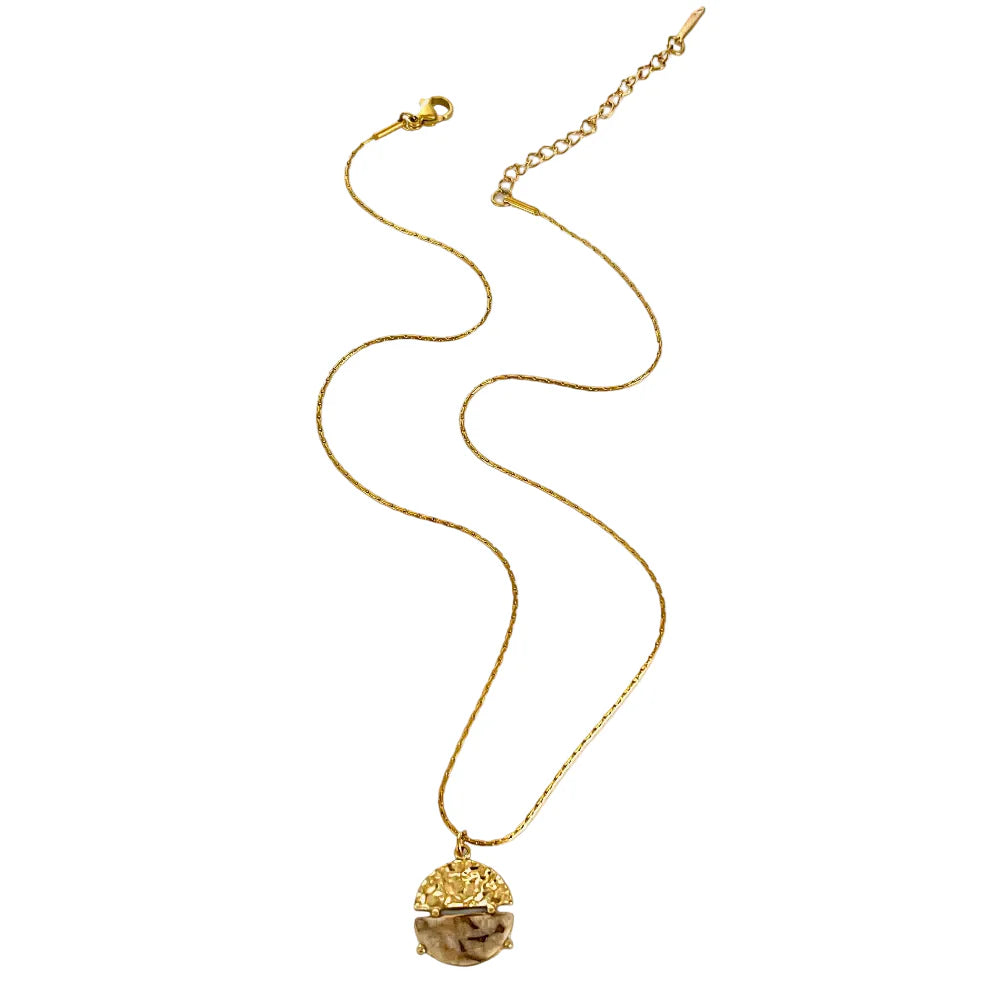 Colar Pingente Circular em Aço Inoxidável Banhado a Ouro 18K