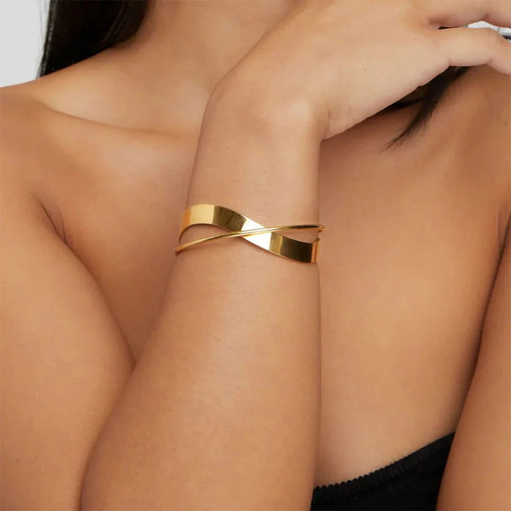 Pulseira Onda Minimalista 18K Ouro Uworld