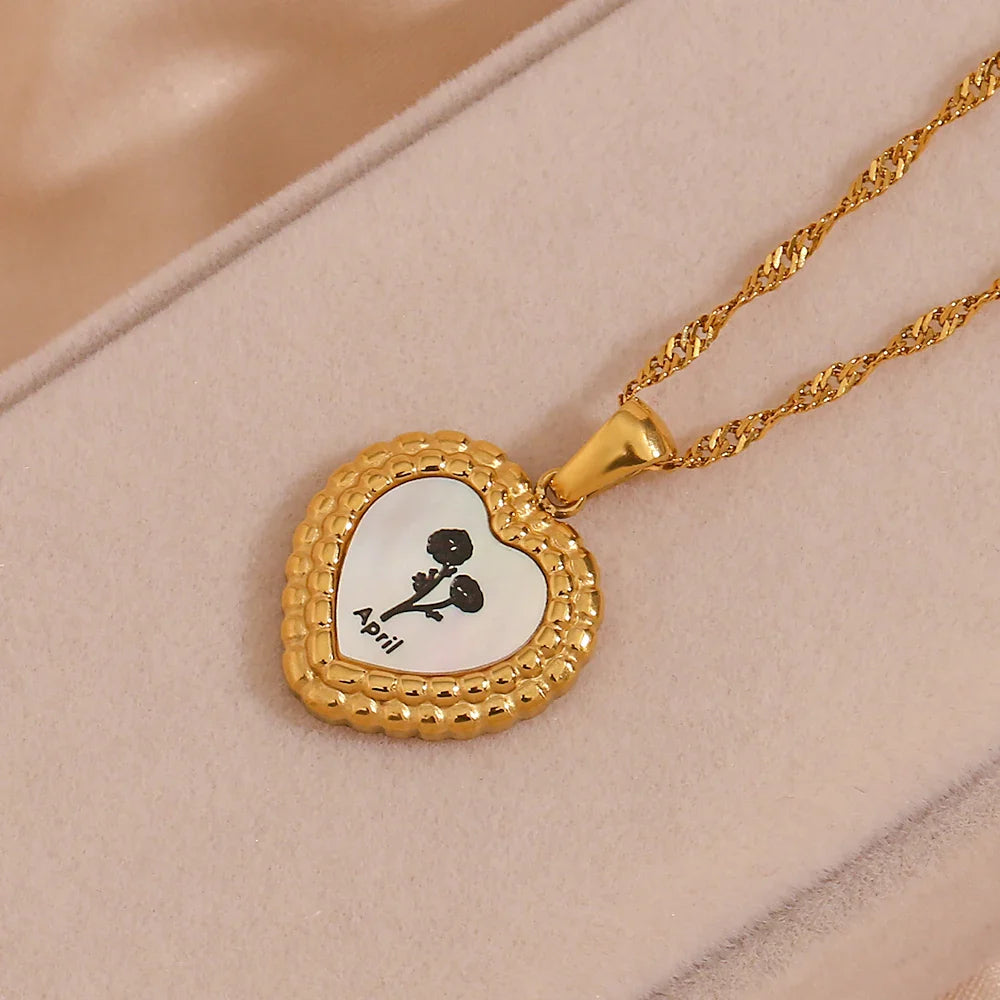 Colar Vintage Coração Flor Aço Inoxidável