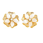 Brinco Flor de Concha Dourada Ebbelle - Luxo Hipoalergênico