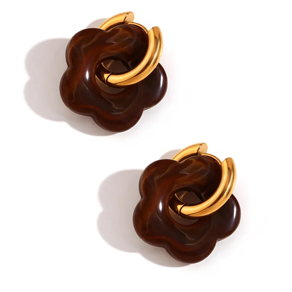 Brincos de Argola com Acabamento de Flor