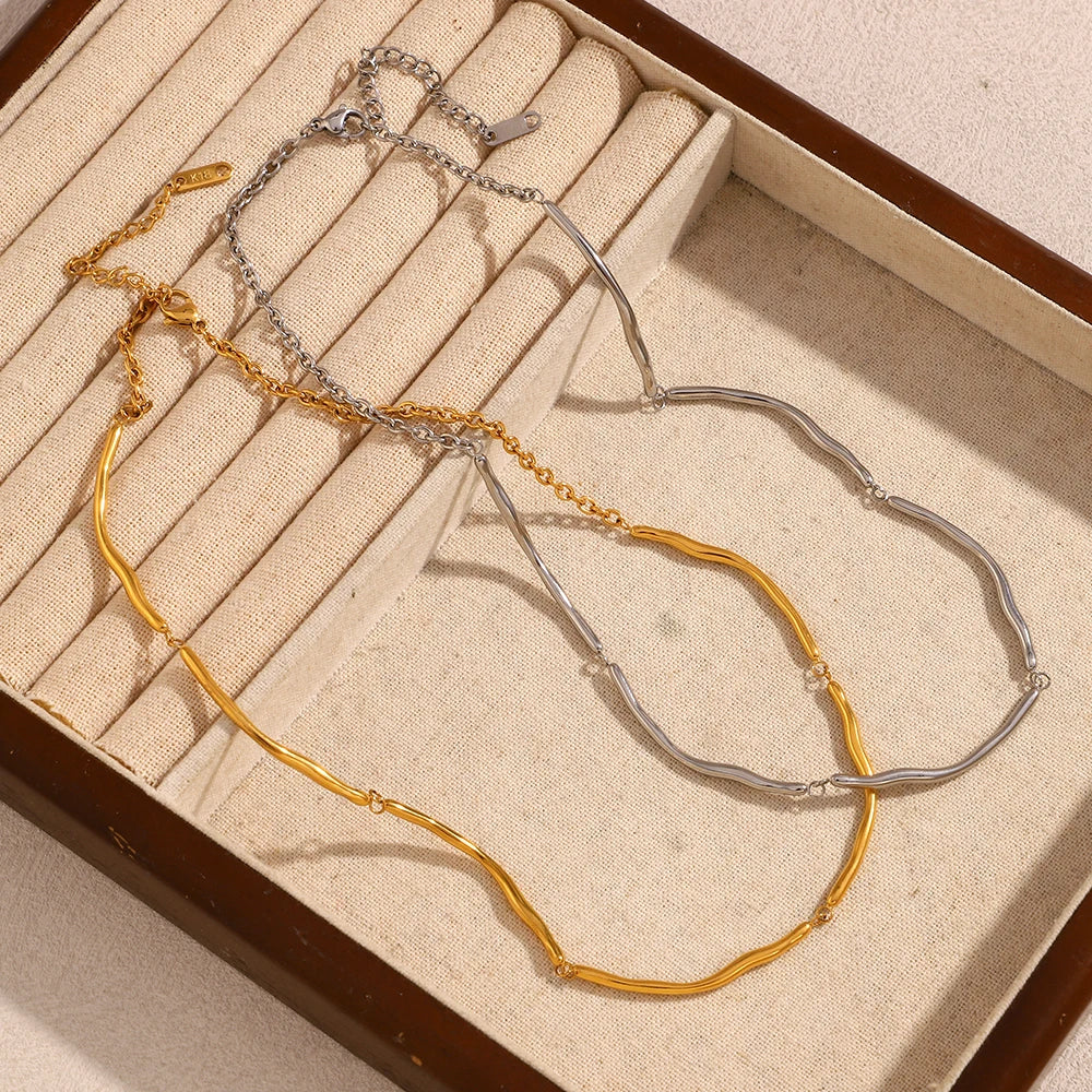 Colar Minimalista em Aço Inoxidável 316L E.B.belle