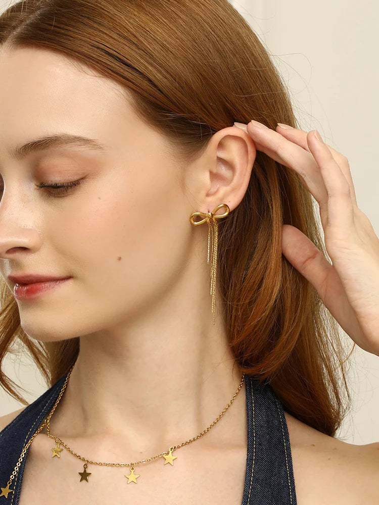 Brincos Luxuosos Bowknot com Zircão Banhados a Ouro