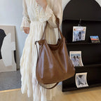 Bolsa de Couro Feminina - Alta Capacidade Retro