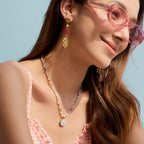 Brincos Elegantes de Coral Vermelho e Pérola