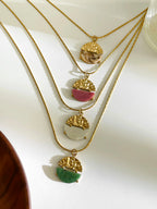 Colar Pingente Circular em Aço Inoxidável Banhado a Ouro 18K