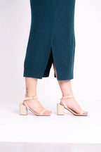 Vestido de Tricot Mousse com Fenda Lateral Plus Size